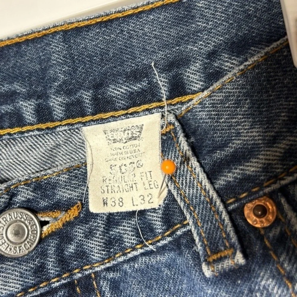 Levis 505 Vintage Mens Regular Fit Straight Leg Jeans Blue Made in USA 38x32